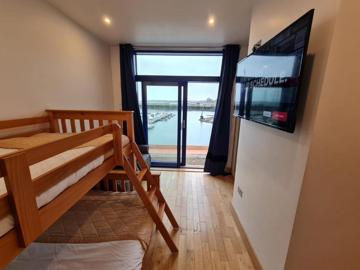 Carlingford Marina Apartments 外观 照片