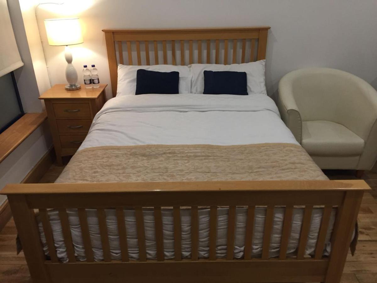 Carlingford Marina Apartments 外观 照片