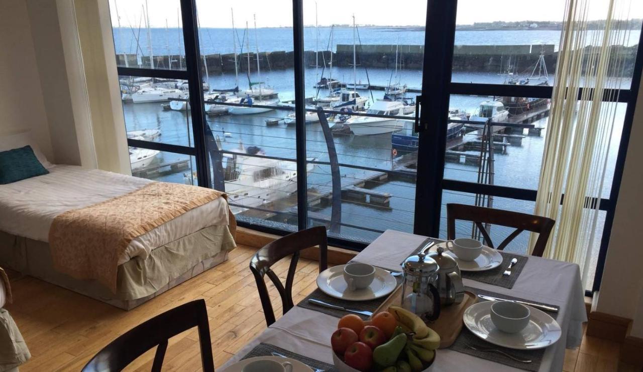 Carlingford Marina Apartments 外观 照片