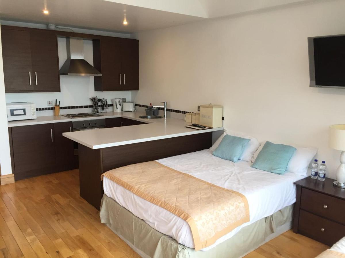 Carlingford Marina Apartments 外观 照片